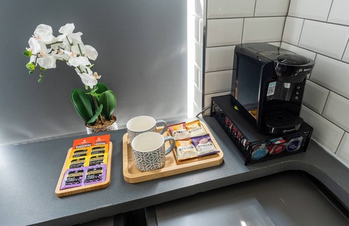Wolverhampton Apartment | Luxury Apartment located near to the city centre with free parking