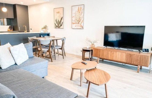 City East Apartment | Luxury Apartment in Canberra CBD