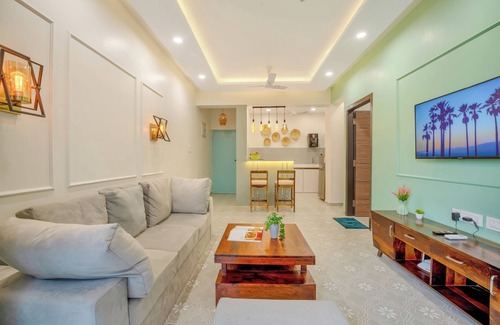 Sinquerim Apartment | Luxury Apartment in Candolim Goa l Walk-in Distance to Beach