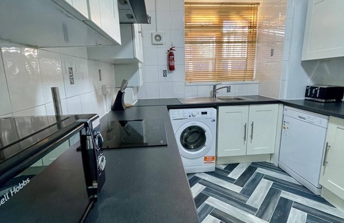 Somers Town Apartment | Luxury Apartment in City Centre for 6 People