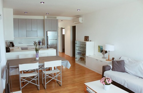 Almadraba-Canyelles Apartment | LUXURY APARTMENT IN FIRST LINE OF SEA, DIRECT ACCESS TO PLAYA ALMADRAVA