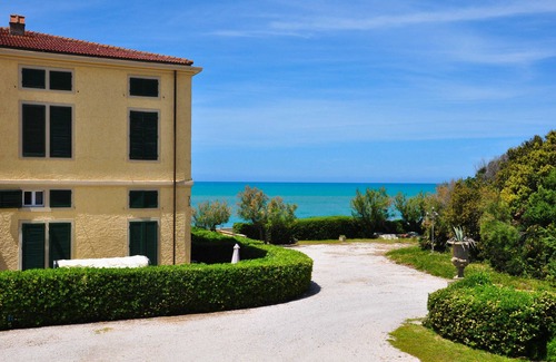 Donoratico Apartment | Luxury Apartment In Beachfront Villa, 4 Bedrooms, 3 bathrooms, 1600 sf