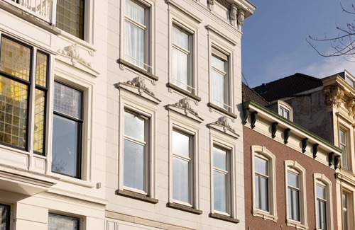 Centrum Apartment | Luxury apartment in the heart of Rotterdam. offering elegance, comfort and modern amenities.