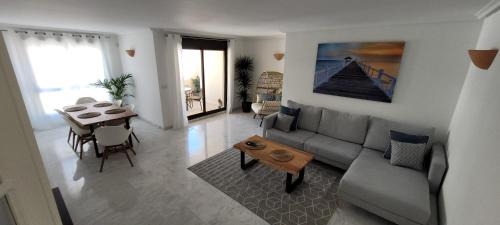 Moraira Town Centre Apartment | Luxury apartment in the heart of Moraira & 200mtrs from the sea