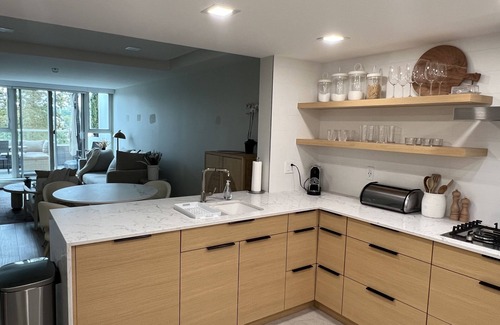 West Side Apartment | Luxury apartment - Large Deck