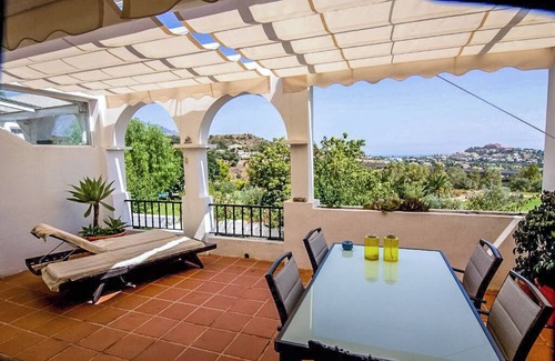 Benahavis Apartment | luxury apartment located on the golf course La Quinta marbella/benahavis