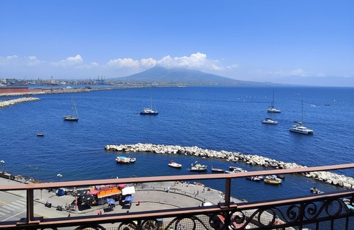 Santa Lucia Apartment | Luxury apartment on the Naples waterfront