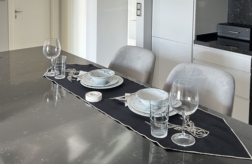 Umraniye Condo | Luxury Apartment w/ Pool, Subway & Shopping Mall
