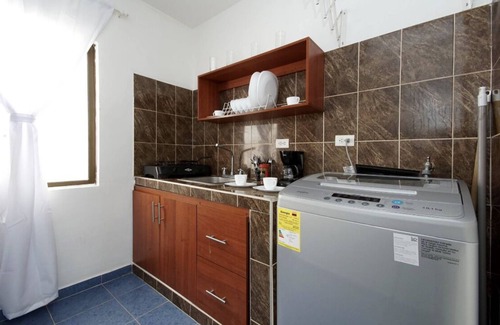 Cali House | Luxury apartment with A/C excellent location