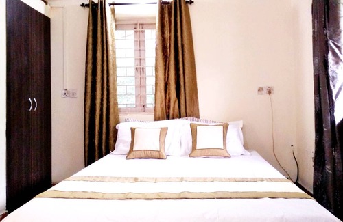 Calangute Apartment | Luxury Apartment with High Speed WIFI & Parking