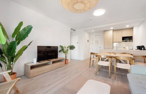 Palma-Palmilla Apartment | Luxury Apartment with Pool, Gym and Views