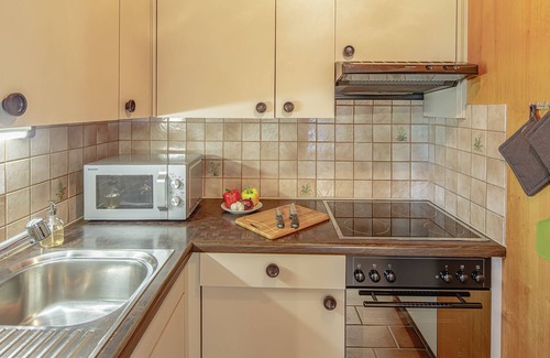 Brienz Apartment | Luxury apartment with private garden terrace in romantic Brienz, near Interlaken