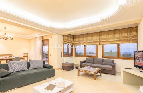 Thermi Apartment | Luxury appartment, only 7 minutes from Thessaloniki airport and 15 minutes from city center ,for 8-23 people also for gatherings and parties