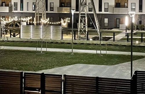 Downtown Des Moines Apartment | Luxury apt w/ secure entrance / 5 mins from downtown !