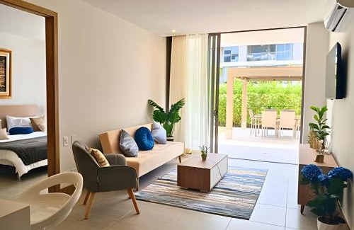 Zona Norte Apartment | “Luxury Apt with Private Pool, Terrace & Beach Access”