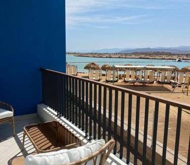 Aqaba Apartment | Luxury Apt with Private Beach In Ayla