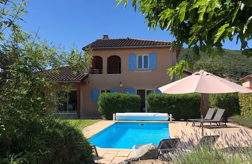 Vallon-Pont-d'Arc Villa | Luxury Ardeche Villa | Villa Lumiere | 4 Bedrooms | Private Pool | Perfect for Families