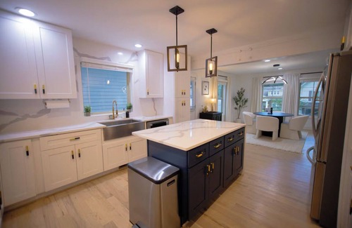 East Side House | Luxury Atlanta Home Near East Lake Golf & Beltline, Sleeps 10 + Pet-Friendly!