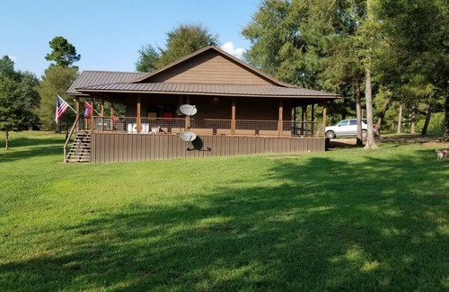 Murfreesboro Cabin | Luxury away from home, we use the term cabin loosely. This truly is our 2nd home