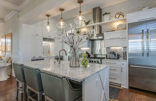 Miramar Beach House | Luxury Bayfront cottage. 5 minutes to the beach!