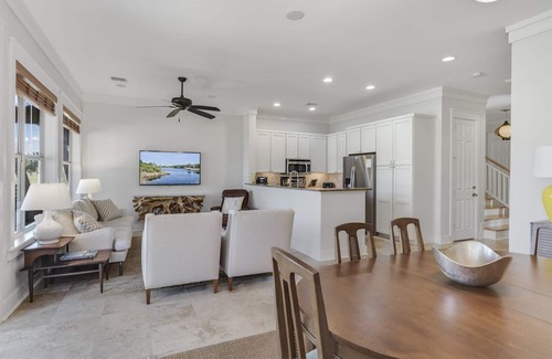 Sandestin Villa | Luxury Bayside Sandestin, Beach Access, Golf Cart