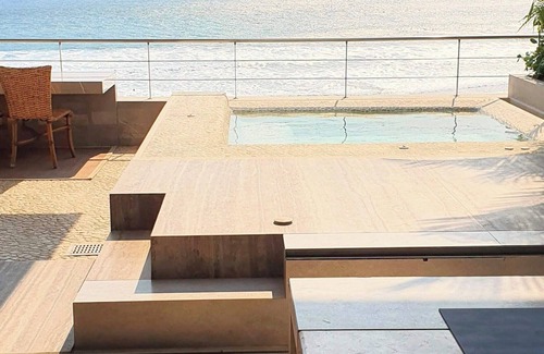 Puente del Mar Apartment | Luxury Beachfront Penthouse With Private Pool