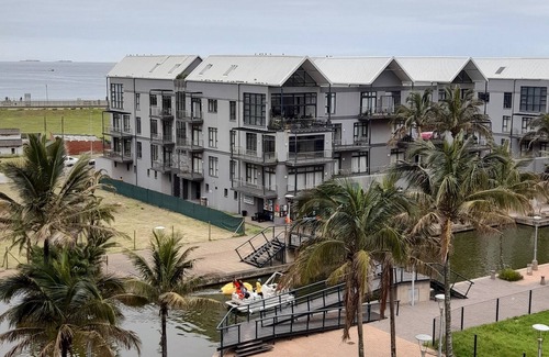 Durban Apartment | Luxury beach apartment