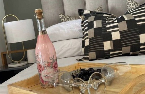Hillhead Apartment | Luxury Beach Getaway@Coral Point