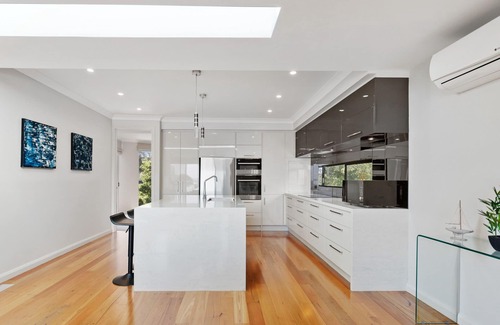 Mornington House | Luxury Beach holiday