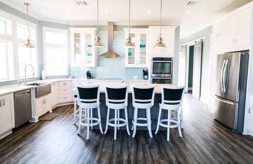 Port Bolivar House | Luxury Beach Home w/Ocean Views. King size bed . Sleeps 12 Beach views
