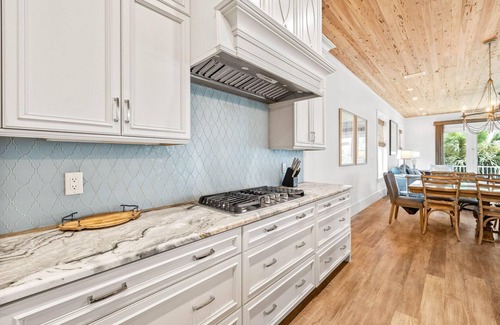 Destin House | Luxury Beach House Steps to Beach