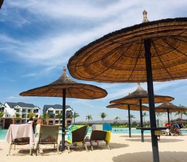 Tshwane Apartment | Luxury beach lagoon 1 Bedroom apartment