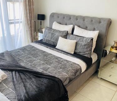 Tshwane Apartment | Luxury beach lagoon 1 Bedroom apartment