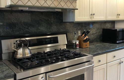 Capitola Apartment | Luxury beach retreat in Capitola Village