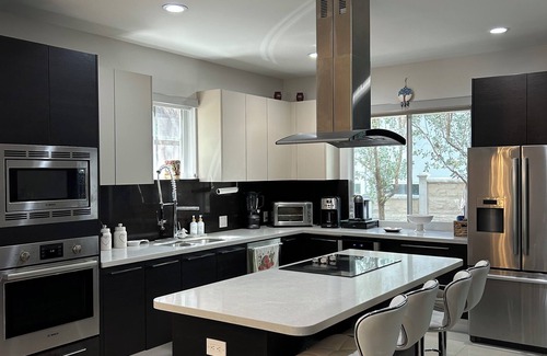 Pompano Beach House | Luxury Beach Townhouse steps from the Beach!