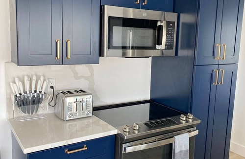 Folly Beach House | Luxury Beachfront Cottage w/Hot-Tub Pet Friendly