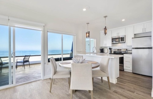 Carlsbad Village Villa | Luxury Beachfront Villa- Villa C