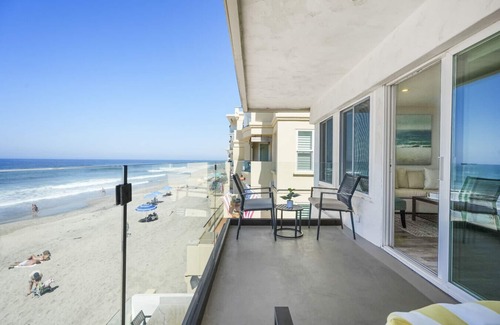 Carlsbad Village Villa | Luxury Beachfront Villa - Villa H