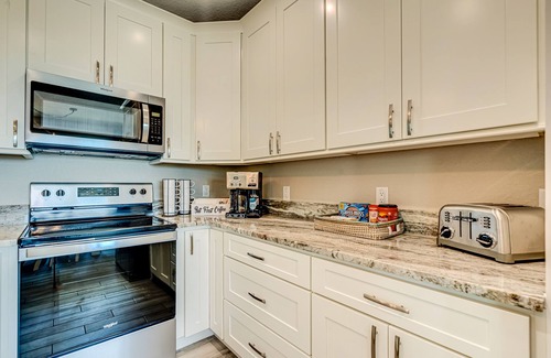 Madeira Beach House | Luxury Beachhouse W/Direct Ocean Views Sleeps 11