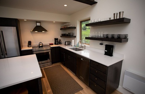Gallatin Gateway Ski Chalet | Luxury Big Sky Modern Single Family Home
