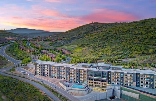 Park City Apartment | Luxury Black Rock Resort Suite, Unit B