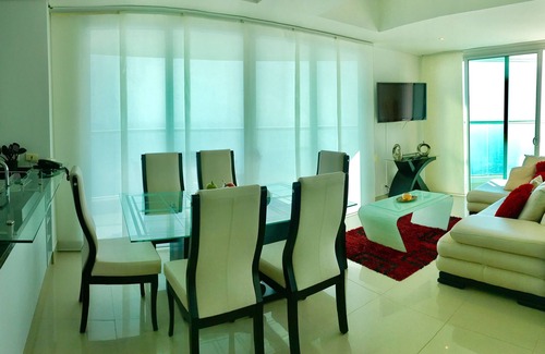 Bocagrande Apartment | LUXURY, BOCAGRANDE, BEACH, PANORAMIC; OCEAN FRONT, 3 BEDROOMS/WIFI