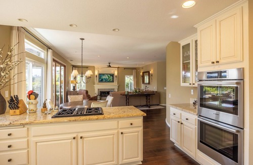 Encinitas House | Luxury Brookside Retreat in Olivenhain (Encinitas)