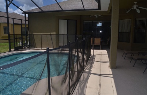 Legacy Park Villa | Luxury bungalow For Family Retreat Only 13 Mins To Disney World