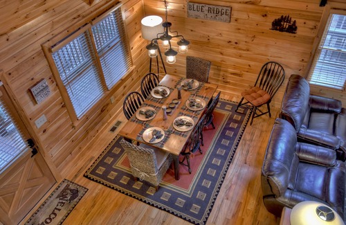 Foxfire Estates Cabin | Luxury Cabin Minutes to Downtown Blue Ridge