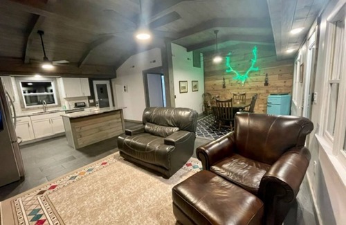 Gatlinburg Cabin | Luxury Cabin on 4 Private Acres ~ Arts & Crafts Community ~ Old Chapel Way