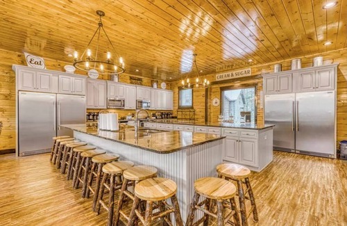 Gatlinburg Cabin | Luxury Cabin Sleeps 94! Walk to Downtown Gatlinburg - 2 Hot Tubs & Pool Access
