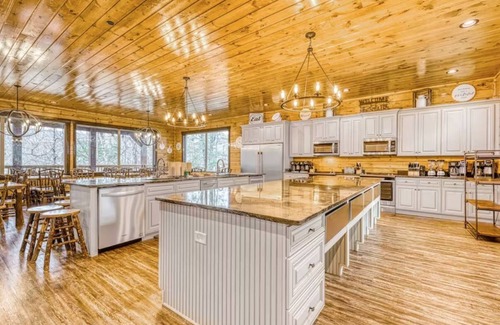 Gatlinburg Cabin | Luxury Cabin Sleeps 94! Walk to Downtown Gatlinburg - 2 Hot Tubs & Pool Access