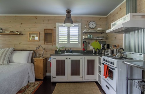Livingston Manor Resort | Luxury Cabin with Waterfront View