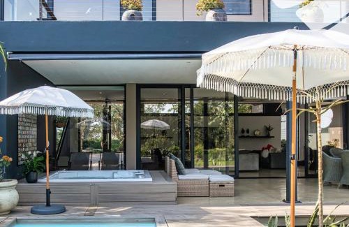 Pennington Villa | Luxury Caisa Villa - Eden Rock Luxury Estate, Pennington